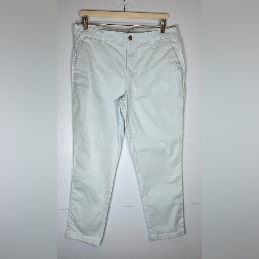 GAP Women's Light Blue Cropped Pants
